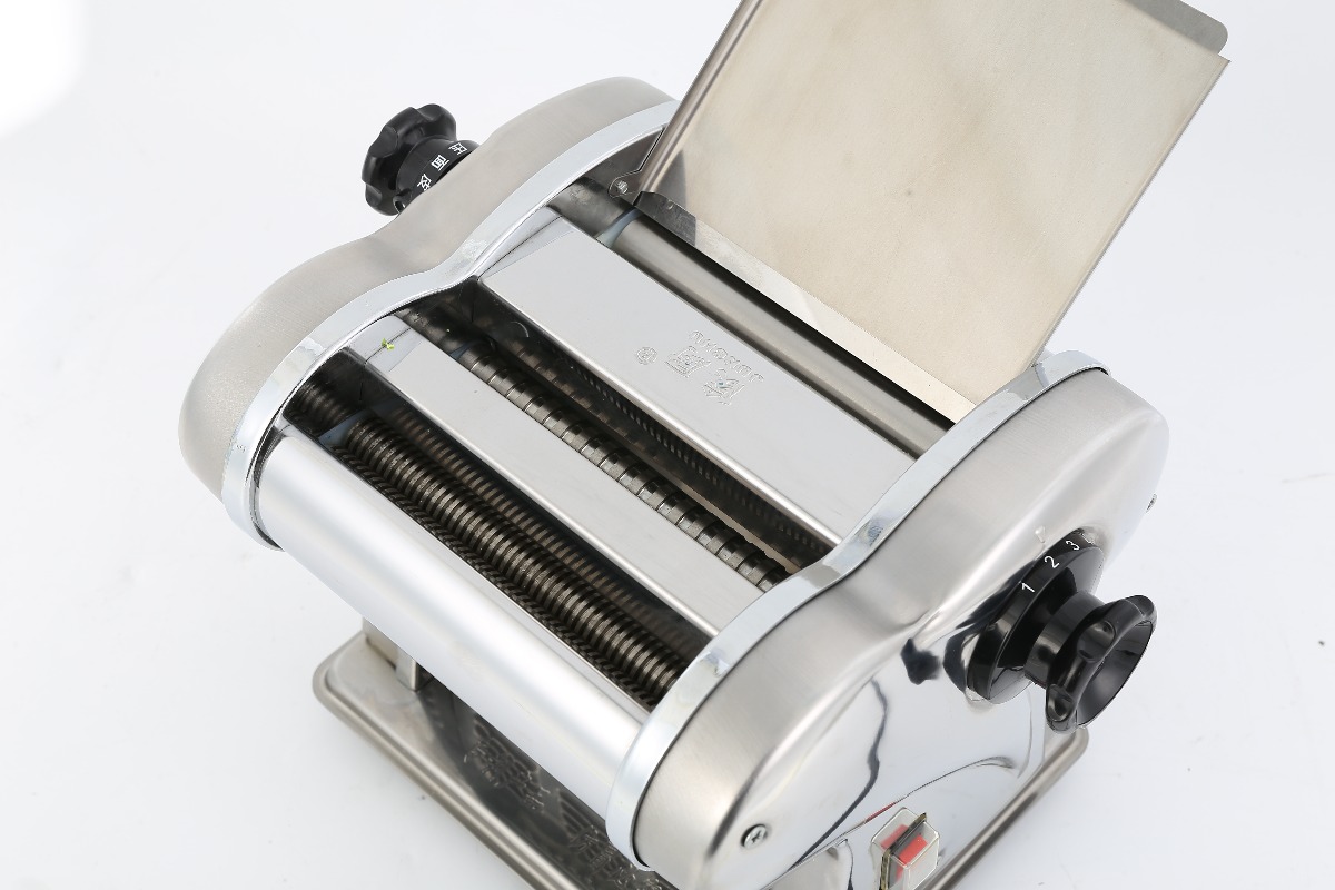 JCD-6L 家庭用電気製麺機 パスタメーカー 販売中 - Pasta Machine Electric のレビューと価格