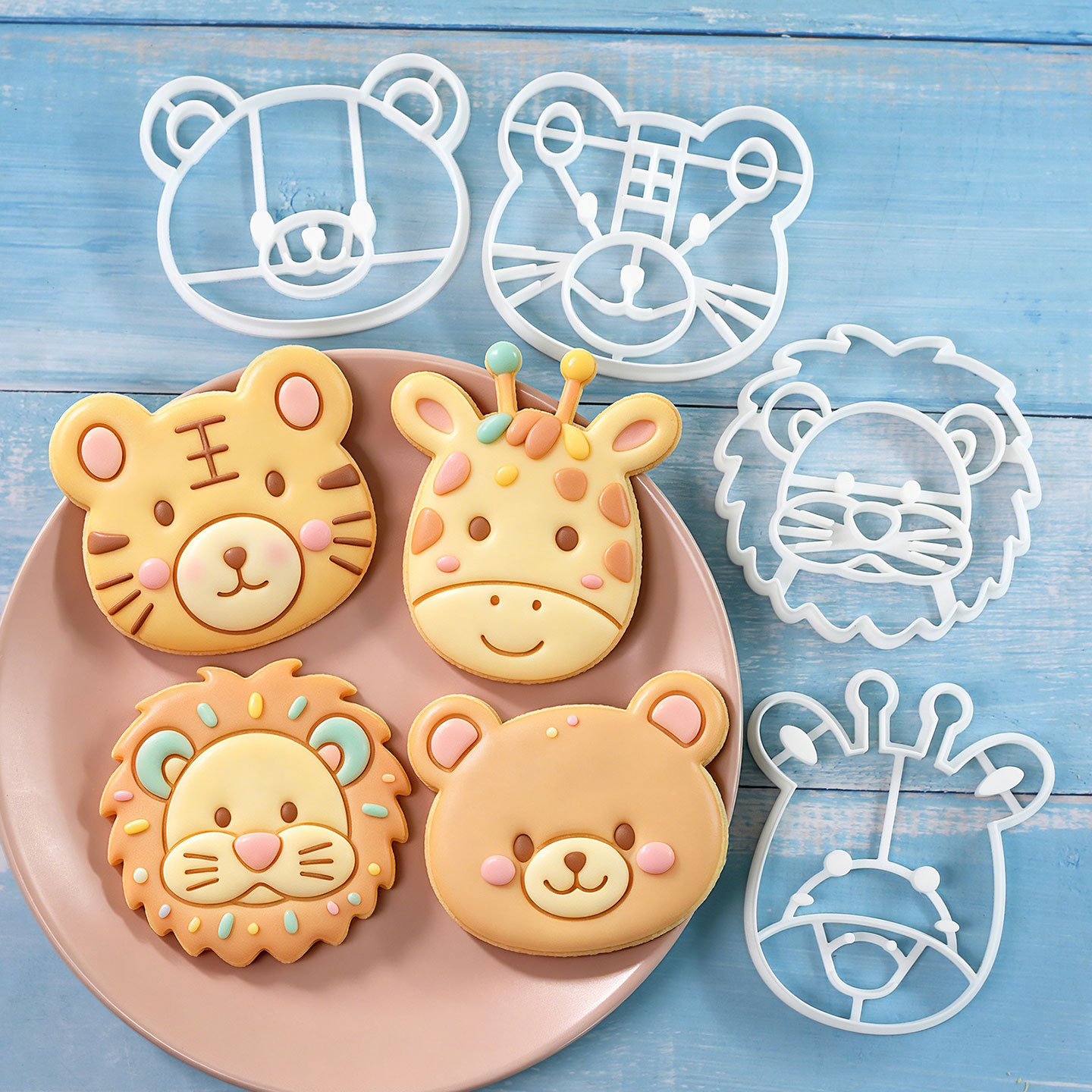 4個入り動物型クッキーカッターセット 3Dキュートなライオン - Kitchen Appliances For Baking のレビューと価格