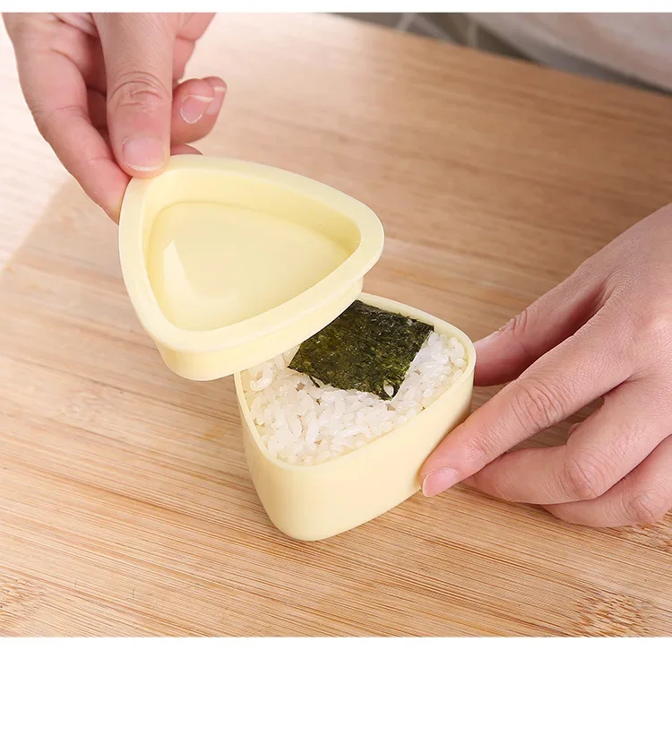 おにぎり型ホームキッチン食品器具キッチン用 1-2 個キット - Kitchen Appliances Combo のレビューと価格